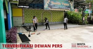 Sambut Ramadhan 1445 H, Polres Sekadau Gelar Bakti Religi Membersihkan Tempat Ibadah