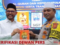 Buku Sang Jenderal Sigit Diluncurkan, Kapolres Aceh Tamiang Orang Pertama sebagai Penerima – BeritaNasional.ID