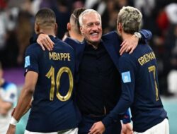 FFF Tegaskan Posisi Didier Deschamps Aman dan Tak Perlu Diganti Zidane