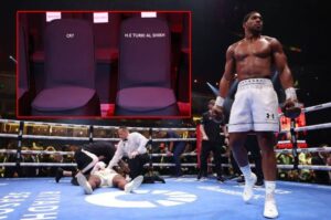 Misteri Bangku Kosong Cristiano Ronaldo saat Anthony Joshua vs Francis Ngannou