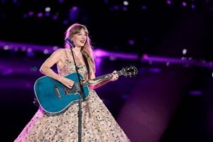 Taylor Swift Sukses Konser di Singapura, tapi Dikecam Fans Asia Tenggara