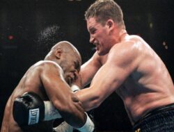 Kevin McBride Rasakan Sensasi Aneh saat Mike Tyson Gigit Putingnya