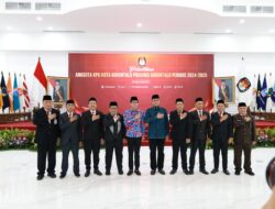 Ketua KPU RI Lantik Anggota KPU Kota Gorontalo Periode 2024 – 2029 – BeritaNasional.ID