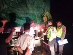 Perangkat Desa Tabrak Truk Parkir Meninggal Dunia  – BeritaNasional.ID