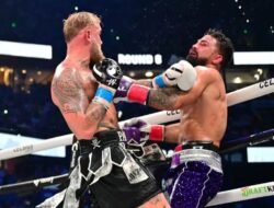 Maaf Butuh Waktu Lama Menan TKO Lawan Mike Perry