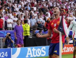 Mikel Merino Tiru Selebrasi sang Ayah di Stadion yang Sama 33 Tahun Lalu