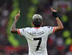 Babak 1 Manchester United vs Liverpool 0-2, Dua Gol Luis Diaz Jadi Pembeda