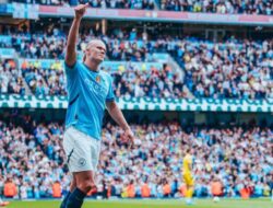 Manchester City vs Brentford 2-1, Gol Cepat Wissa Dibalas 2 Gol Haaland