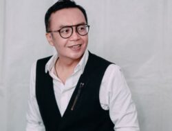 Ari Lasso Ogah Jadi Objek Gosip Gegara Perceraian, Netizen Bandingkan dengan Baim Wong