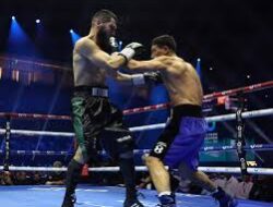 Duel Ulang Artur Beterbiev vs Dmitry Bivol, Eddie Hearn: Hampir Pasti Terjadi!