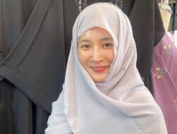 5 Potret Yuri SNSD Kenakan Hijab, Curi Perhatian saat di Arab Saudi