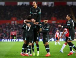 Menang Dramatis Lawan Southampton, Liverpool Kokoh di Puncak Klasemen