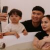 4 Potret Nikita Willy Melahirkan lewat Persalinan Water Birth