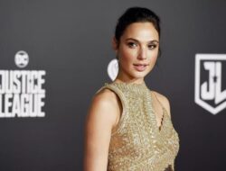 Gal Gadot Idap Penggumpalan Darah di Otak, Jalani Operasi Darurat