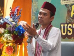 Netizen Bandingkan Gus Miftah dan UAS pada Pedagang Es Teh saat Ceramah, Singgung soal Adab