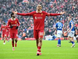 Tendangan Roket Trent Alexander-Arnold Antar Liverpool ke Putaran 4 Piala FA 2024/2025